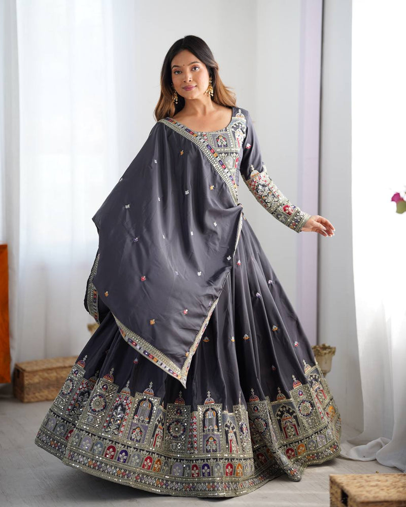 warya's Premium Quality Heavy Traditional Lehenga Choli Black