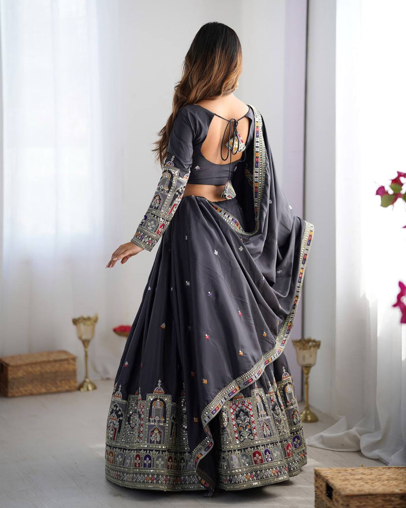 warya's Premium Quality Heavy Traditional Lehenga Choli Black