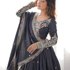 warya's Premium Quality Heavy Traditional Lehenga Choli Black