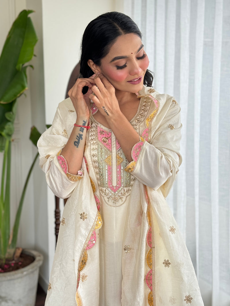 The QueenVastra Experience: Soft Chinnon Silk Kurti Set– by QueenVastra