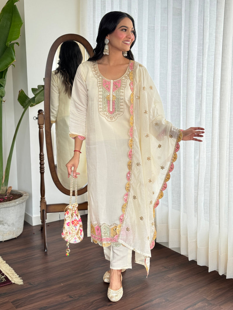 The QueenVastra Experience: Soft Chinnon Silk Kurti Set– by QueenVastra