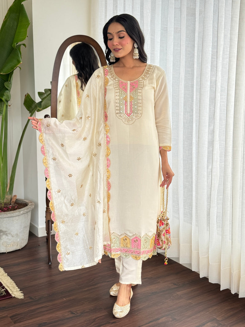 The QueenVastra Experience: Soft Chinnon Silk Kurti Set– by QueenVastra