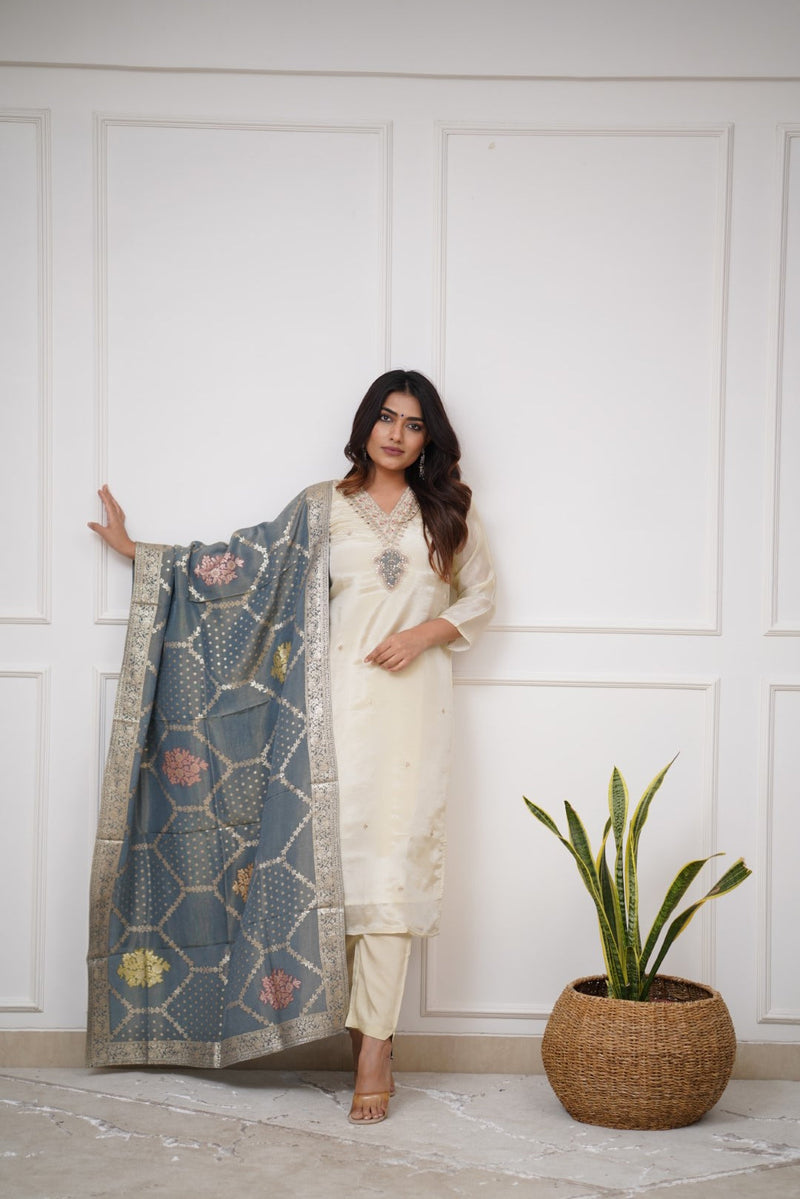 Embroidered Chanderi Silk Kurta Set – Pure Elegance in Every Thread– by QueenVastra