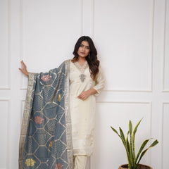 Embroidered Chanderi Silk Kurta Set – Pure Elegance in Every Thread– by QueenVastra