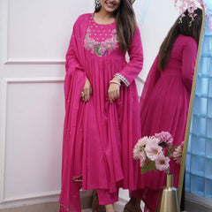 Chanderi Silk Kurta Set with Dupatta– by QueenVastra