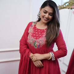 Chanderi Silk Kurta Set with Dupatta– by QueenVastra