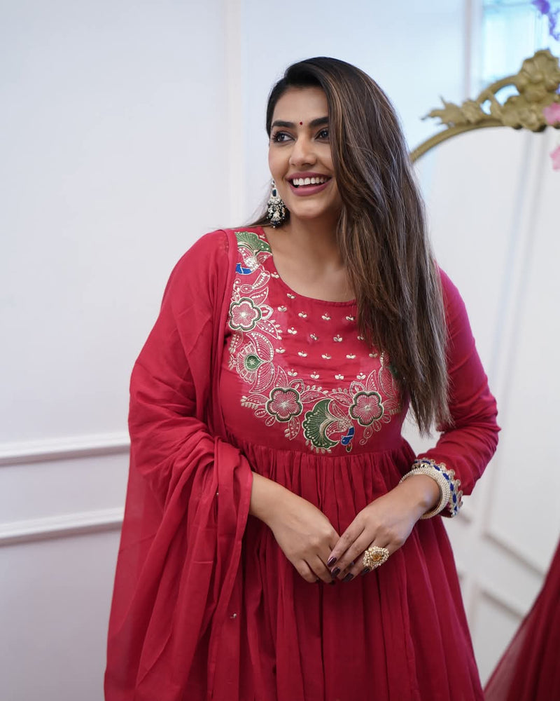 Chanderi Silk Kurta Set with Dupatta– by QueenVastra