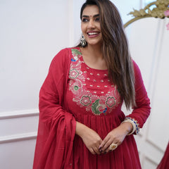 Chanderi Silk Kurta Set with Dupatta– by QueenVastra