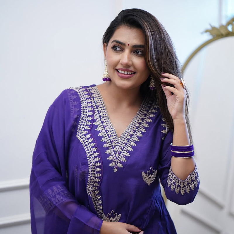 Noor – Embroidered Gown Set in Chanderi– by QueenVastra