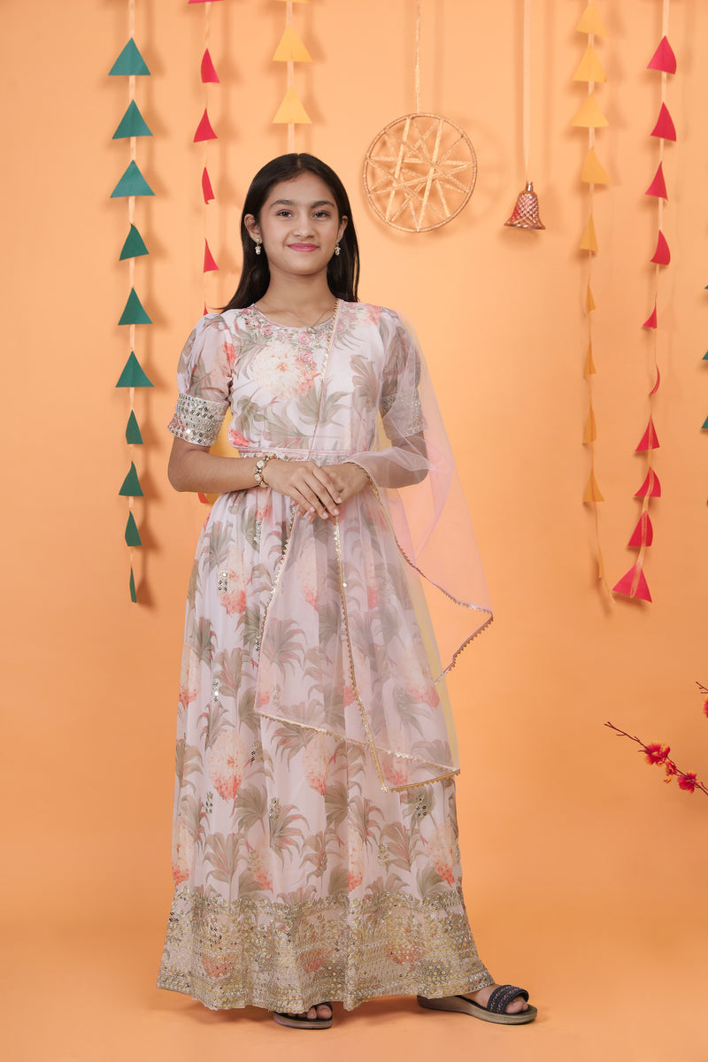 New Designer Heavy Fox Georgettee Gownn OC-152 Cream