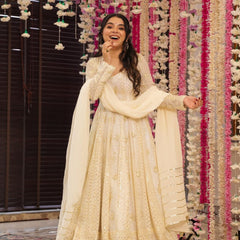 Madhvi Heavy Embroidered Maxi Set