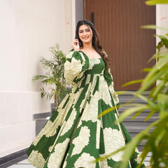 Vaanya 's Premium Designer Gown