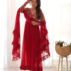 NAIRA CUT RED EMBROIDERY KURTA SET