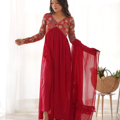 NAIRA CUT RED EMBROIDERY KURTA SET