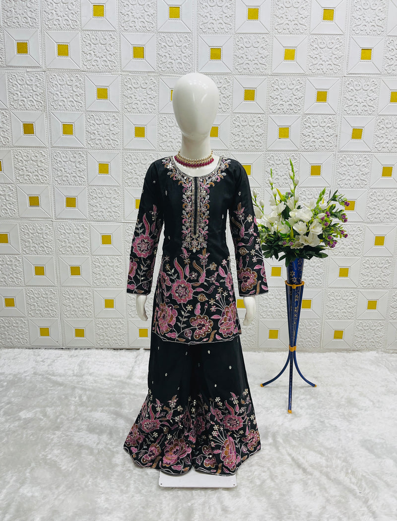 TRENDING TOP WITH SHARARA AND DUPATTA SET READY TO WEAR COLLECTION OC-212