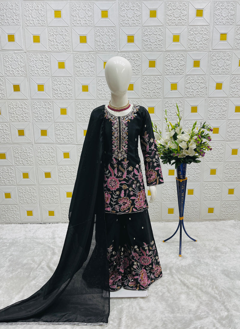TRENDING TOP WITH SHARARA AND DUPATTA SET READY TO WEAR COLLECTION OC-212