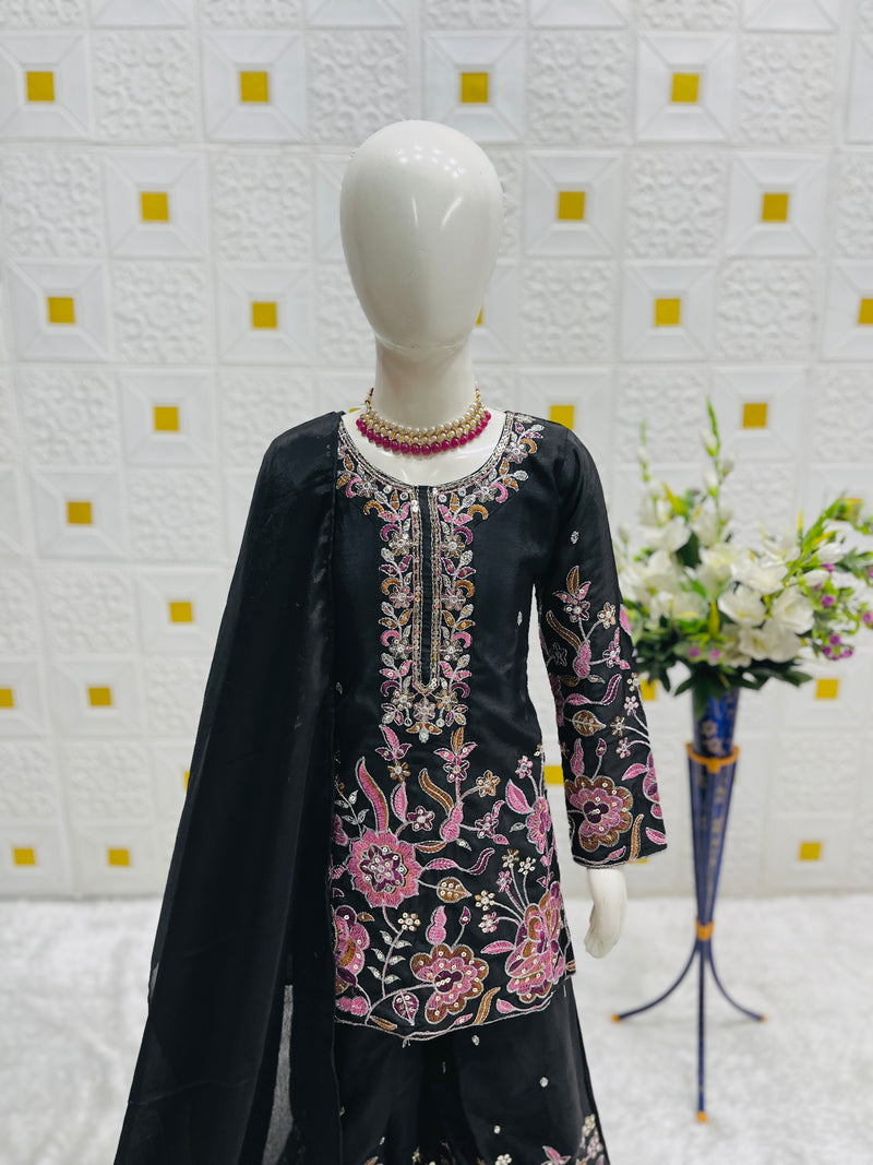 TRENDING TOP WITH SHARARA AND DUPATTA SET READY TO WEAR COLLECTION OC-212