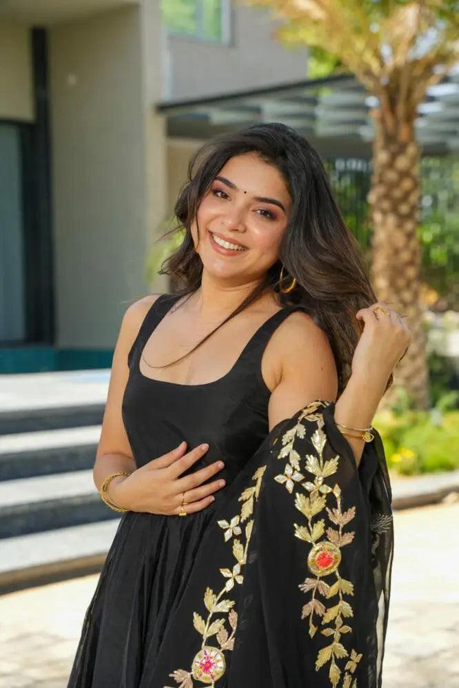 Zoya's Black Chanderi Suit