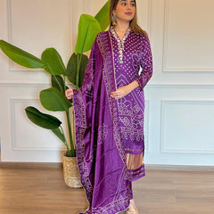 The 2025 Edit: A Kurti-Dupatta Set– by QueenVastra