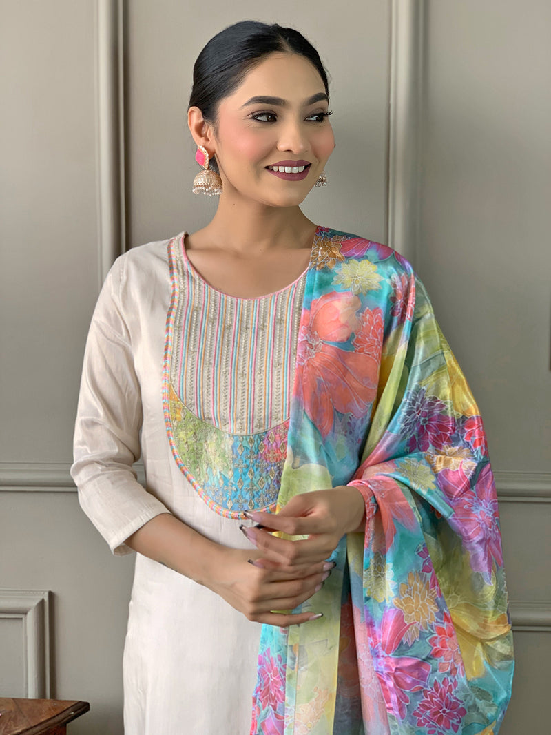 Women's Simar Embroidered Straight Kurta with Pant and Dupatta Sets