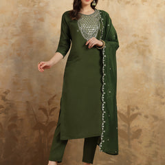 Women ethnic dress kurta set with attatched dupatta