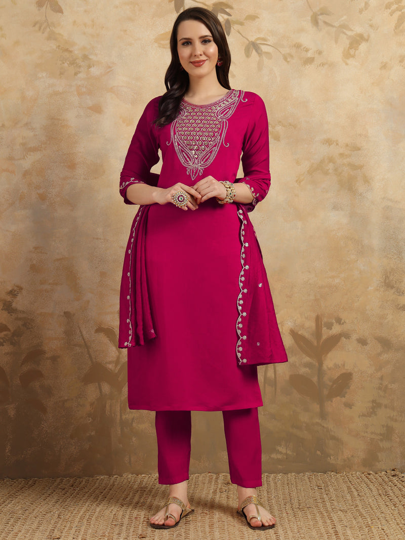 Women ethnic dress kurta set with attatched dupatta