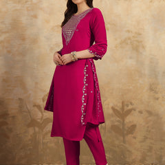Women ethnic dress kurta set with attatched dupatta