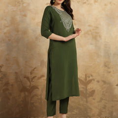 Women ethnic dress kurta set with attatched dupatta