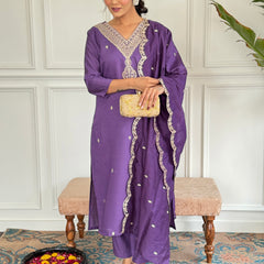 Women Ethnic Motifs Embroidered Regular Sequinned Kurta Set With Dupatta