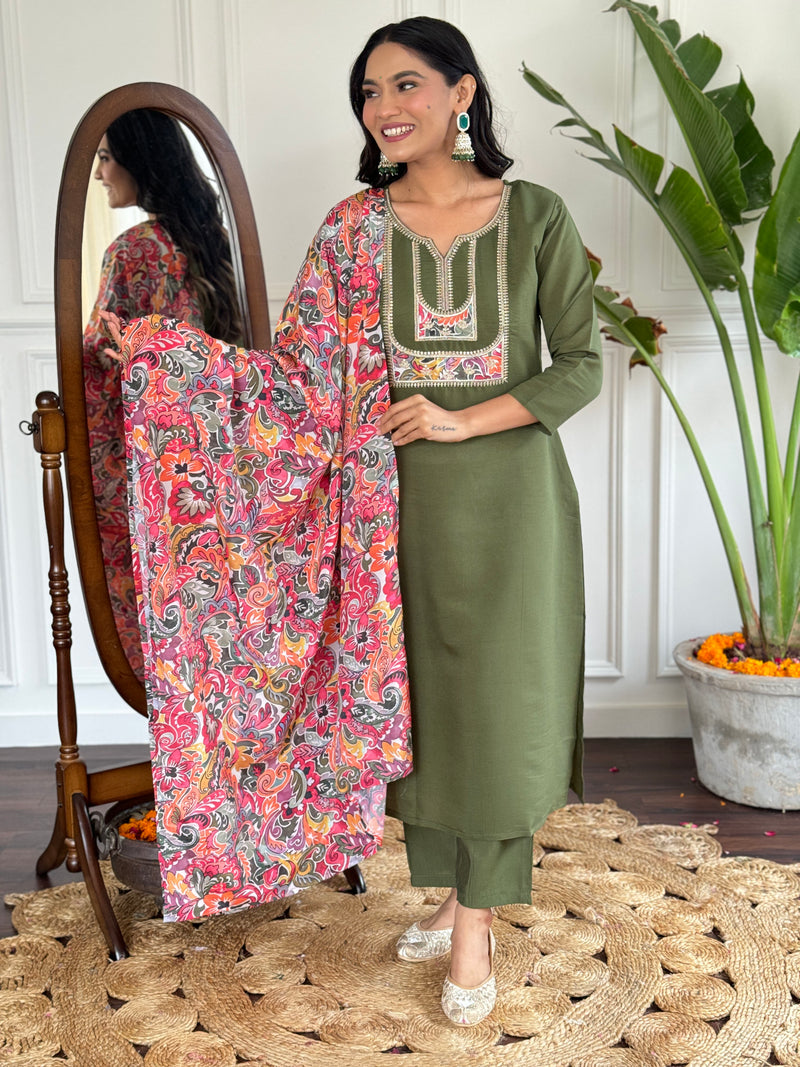 Chanderi Embroidered Straight Kurta with Chanderi Pant and French Crepe Printed Dupatta Sets