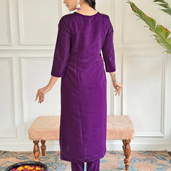 Floral Embroidered Sequinned Chanderi Silk Kurta with Trouser & Dupatta