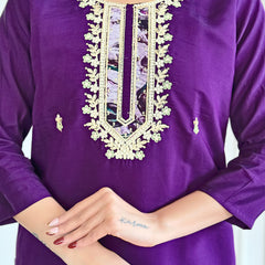 Floral Embroidered Sequinned Chanderi Silk Kurta with Trouser & Dupatta