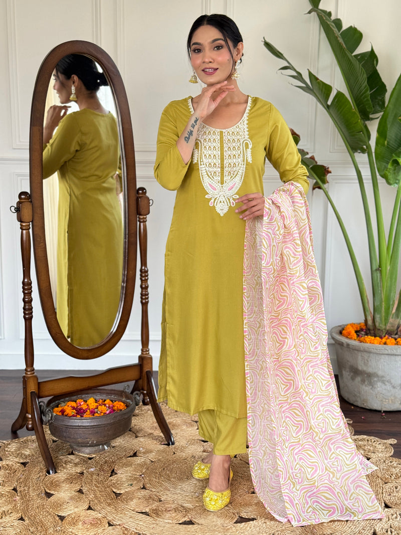Embroidered Round Neck Regular Kurta With Trousers With Dupatta