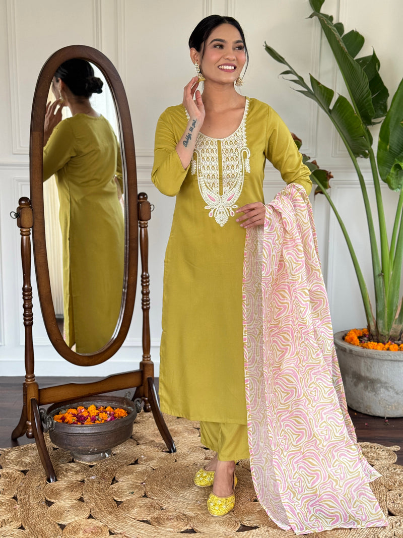 Embroidered Round Neck Regular Kurta With Trousers With Dupatta