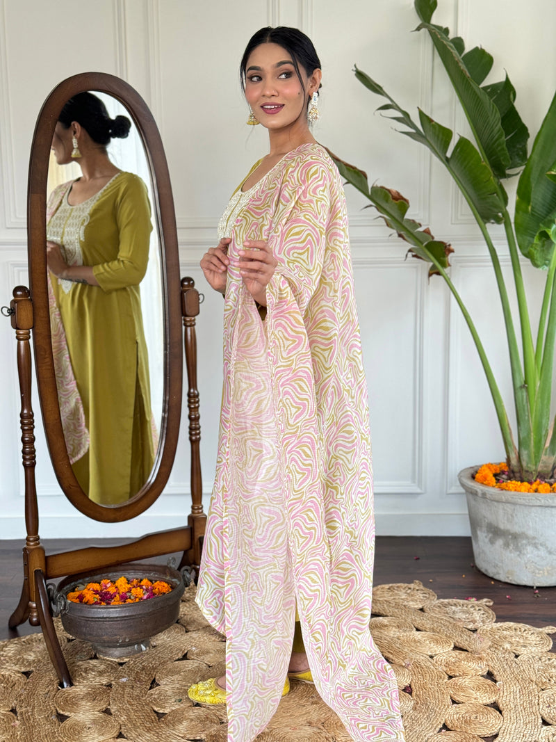 Embroidered Round Neck Regular Kurta With Trousers With Dupatta