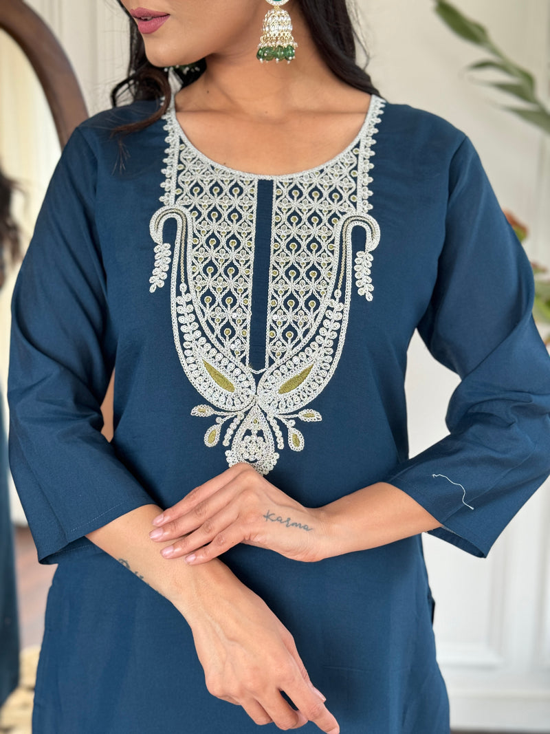 Embroidered Round Neck Regular Kurta With Trousers With Dupatta