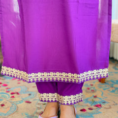 Purple Embroidered Kurti Set with Floral Chinnon Dupatta