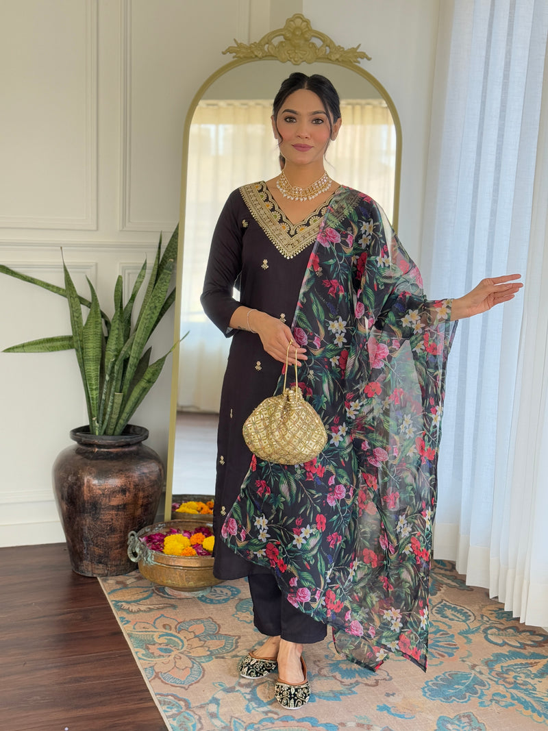 Women's Designer Party Wear Pure Soft Viscose Slub Kurti Pent Set with Dupatta