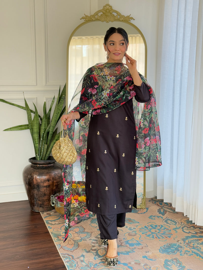 Women's Designer Party Wear Pure Soft Viscose Slub Kurti Pent Set with Dupatta