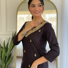 Women's Designer Party Wear Pure Soft Viscose Slub Kurti Pent Set with Dupatta