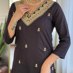 Women's Designer Party Wear Pure Soft Viscose Slub Kurti Pent Set with Dupatta