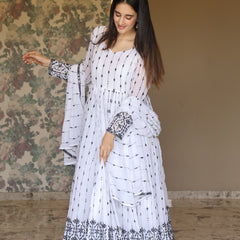 Aditi's White Anarkali Suit Set