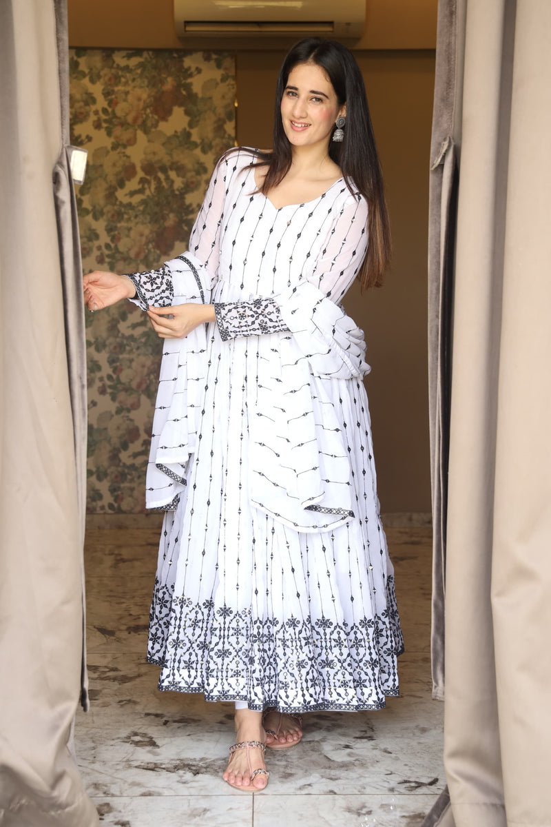 Aditi's White Anarkali Suit Set