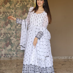 Aditi's White Anarkali Suit Set