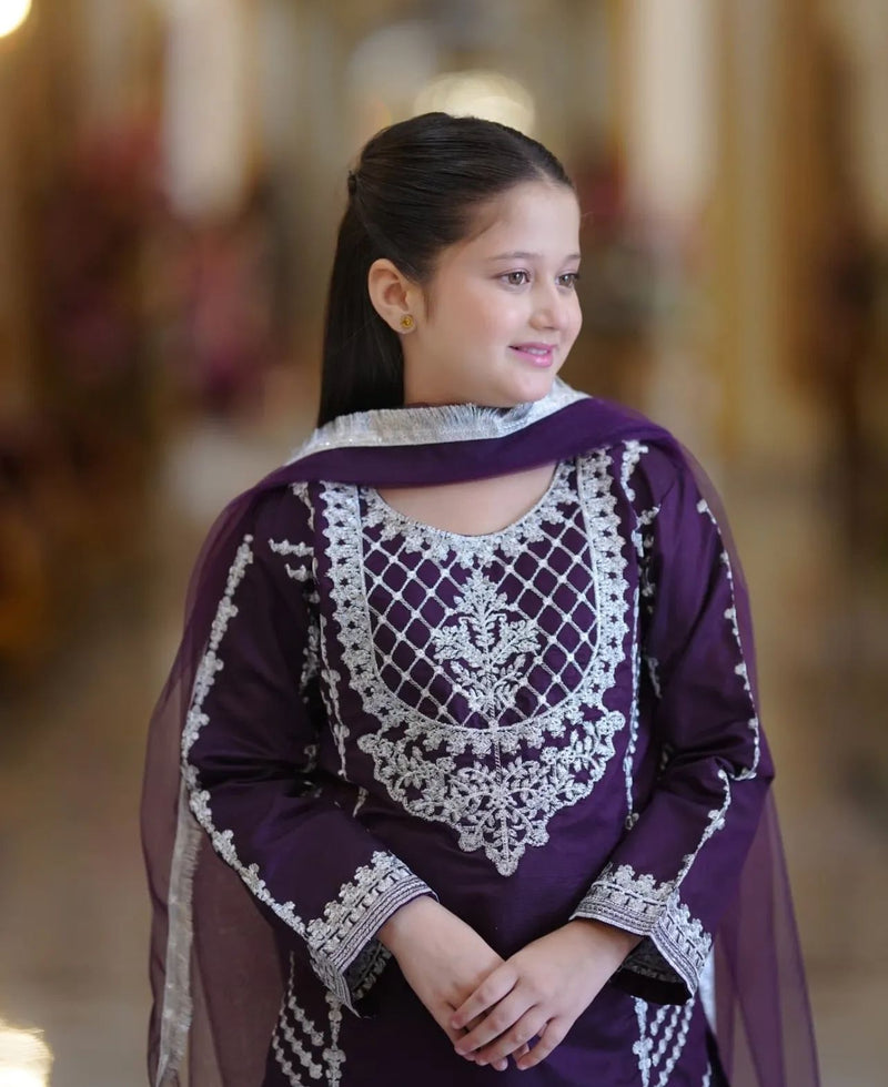 TRENDING TOP WITH BOTTOM AND DUPATTA SET READY TO WEAR COLLECTION OC-214 purple Grape