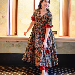 RAYON GOWN KURTA AND PENT SET AC-7005