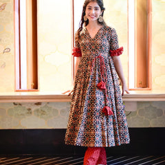 RAYON GOWN KURTA AND PENT SET AC-7005