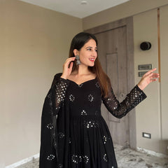 Kajal's Black Embroidered Anarkali Suit