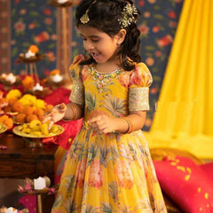 New Designer Heavy Fox Georgette Gownn OC-152