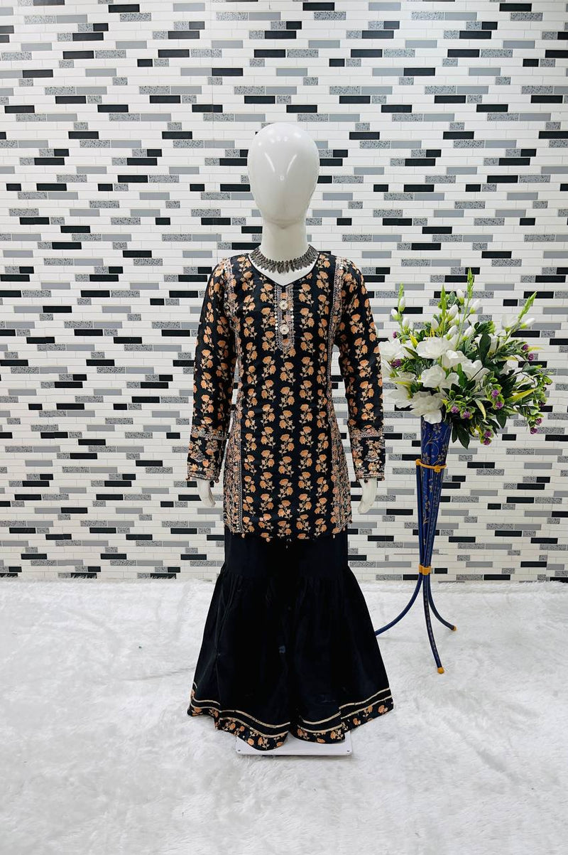 TRENDING TOP WITH SHARARAA AND DUPATTAA OC-204